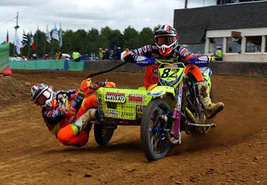 <b>Nicolas Musset/Etienne Bax - WSP Zabel (photo www.fimsidecarcross.com)</b>