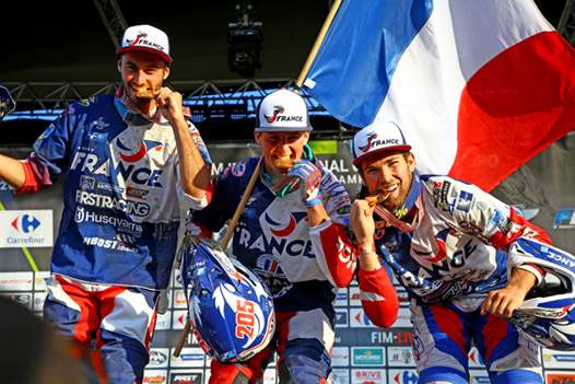<b>L'Equipe de France Trophée Junior (photo FFM)</b>