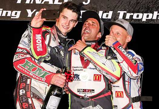 <b>Mathieu Tréssarieu au centre (photo FIM)</b>