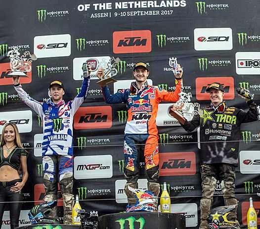 <b>Podium MXGP : Romain Febvre - Yamaha, Jeffrey Herlings - KTM et Max Nagl - HVA (photo Yamaha Racing)</b>
