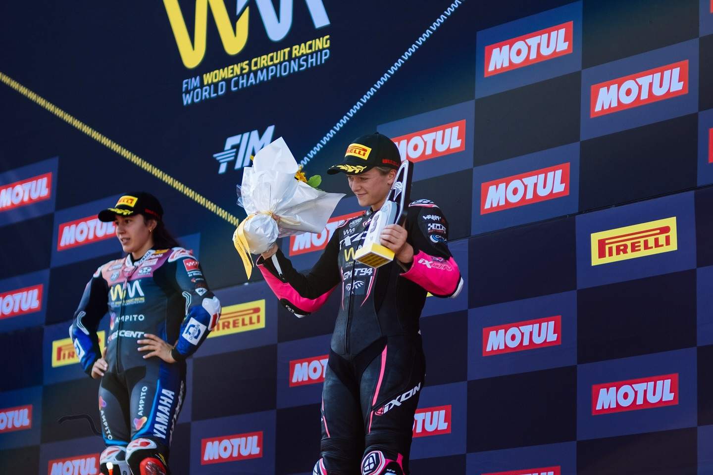 LUCIE BOUDESSEUL - TEAM GMT94-YAMAHA - PHOTO FB DE LUCIE BOUDESSEUL PAGE PILOTE)