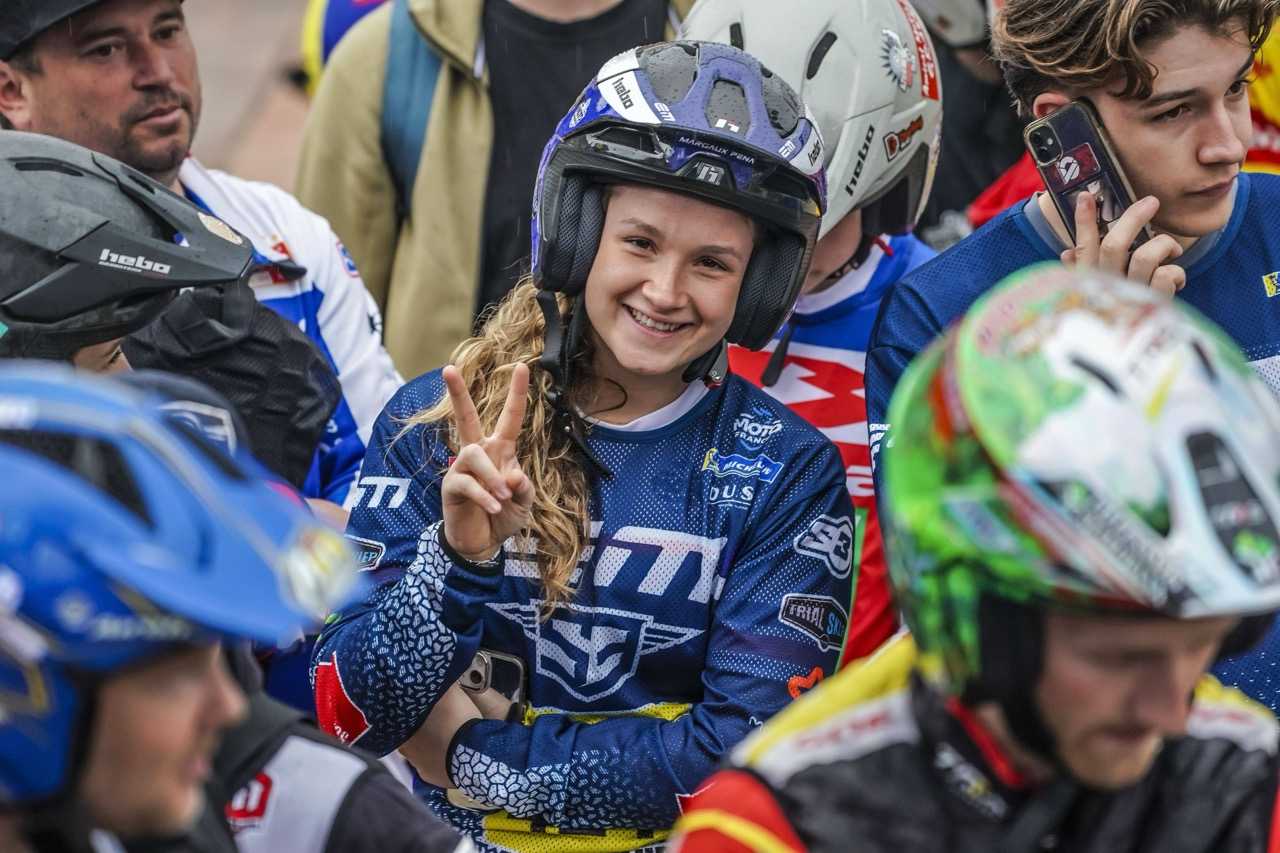 MARGAUX PENA - ELECTRIC MOTION - PHOTO DE EM-MOTORCYCLES.COM