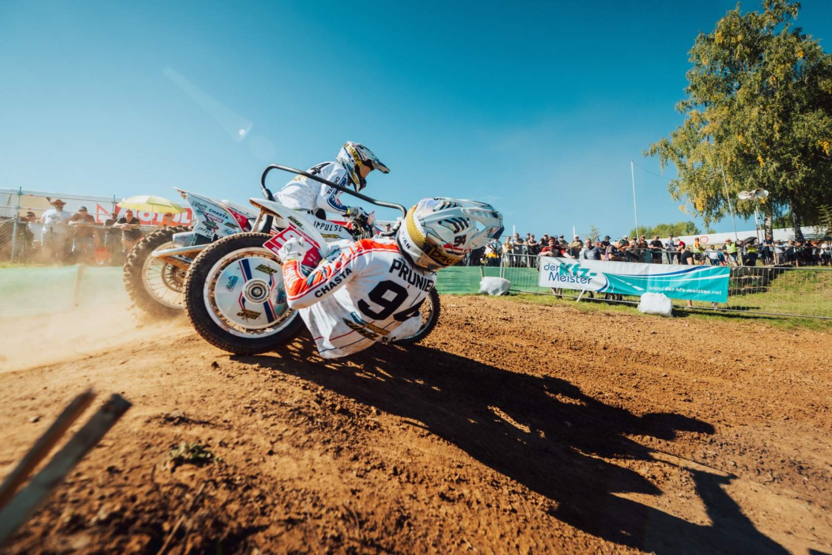 KILLIAN ET EVAN PRUNIER - SIDECAR TEAM PRUNIER - PHOTO DE FIMSIDECARCROSS.COM