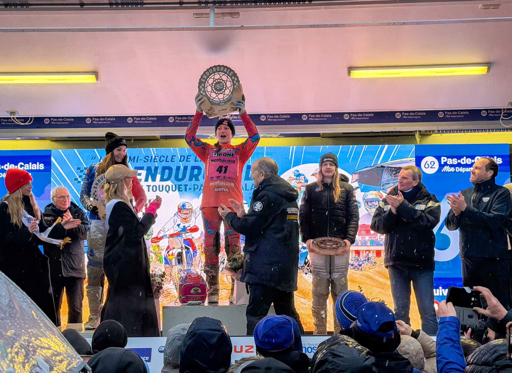 PODIUM MOTO FEMININES- PHOTO FB DE ENDUROPALE DU TOUQUER PAS-DE-CALAIS