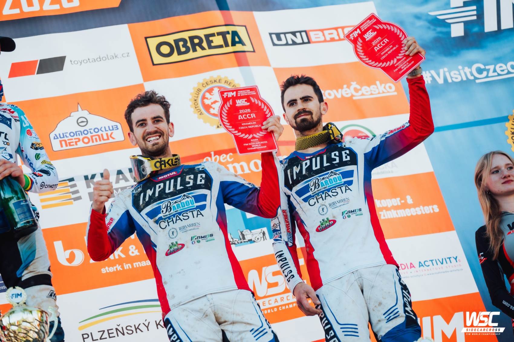 KILLIAN ET EVAN PRUNIER - SIDECAR TEAM PRUNIER - PHOTO DE FIMSIDECARCROSS.COM