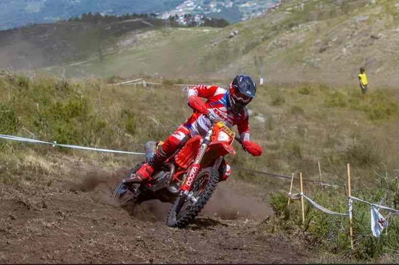 ALEX PICHAUD - TEAM GPMOTORS - PHOTO FB DE PICHAUD ALEX